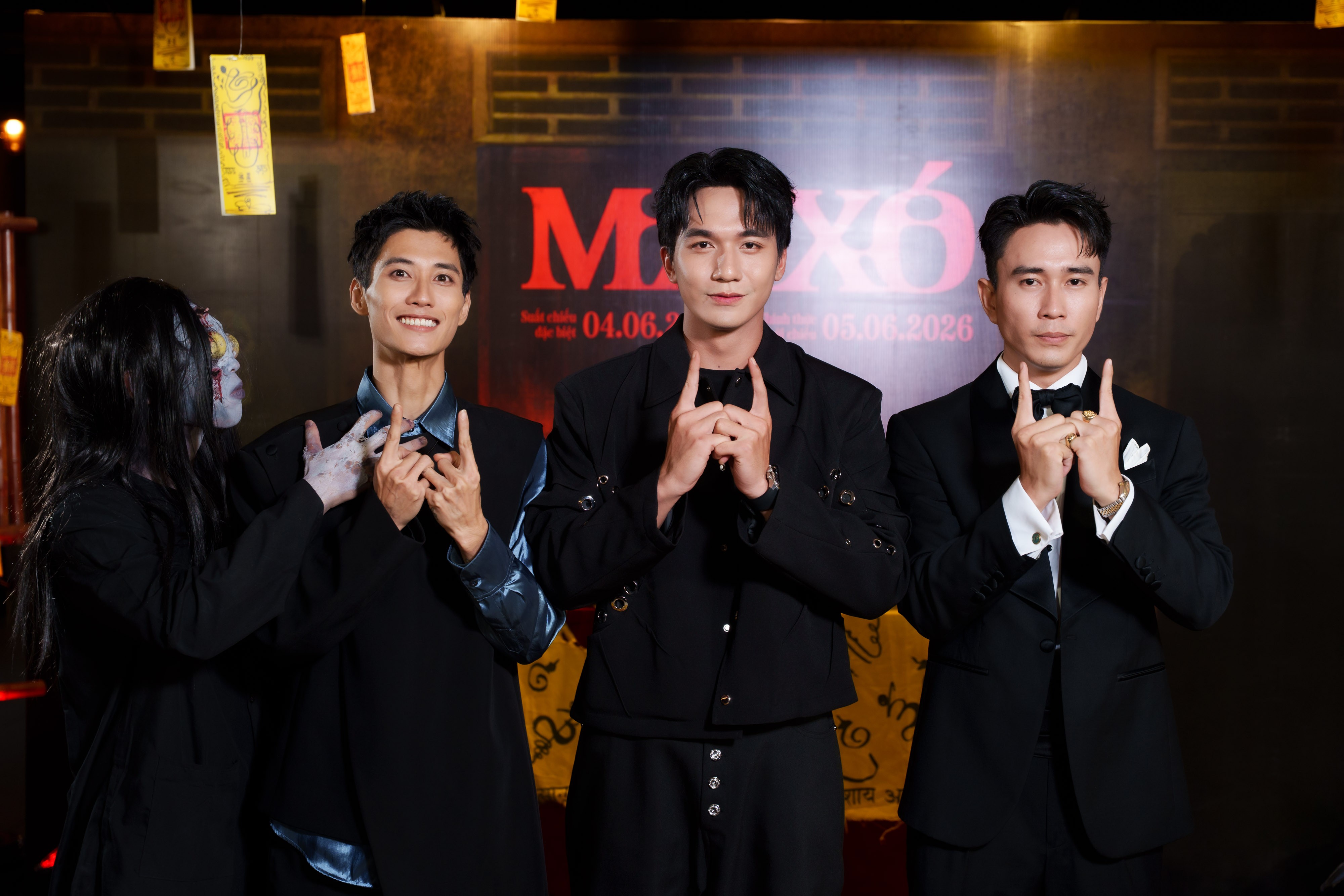 Giữa không khí kinh dị bao trùm, nam thần Avin Lu đại náo Premiere 'Ma Xó' bằng màn 'bẻ lái' cực gắt