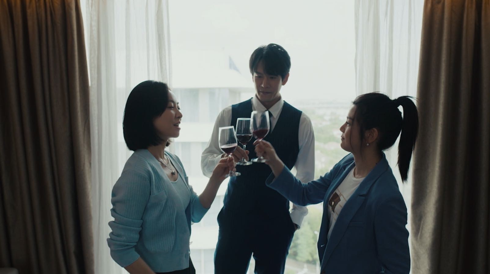 Tống Thiến và Trần Nghiên Hy kể câu chuyện tình yêu không dành cho những người muốn 'cưới cho xong'