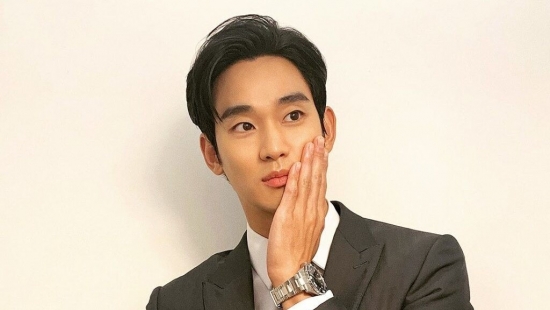 Kim Soo Hyun vướng bê bối pháp lý giữa lúc chuẩn bị trở lại