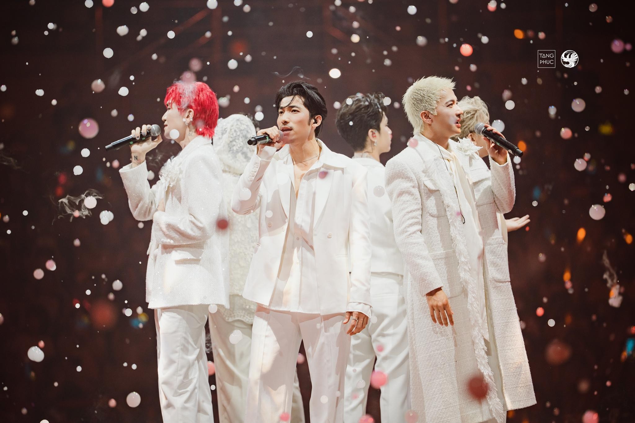 Dàn sao 'Anh trai' hội ngộ tại mini concert Tăng Phúc: Khi âm nhạc lưu lại giá trị của tình bằng hữu