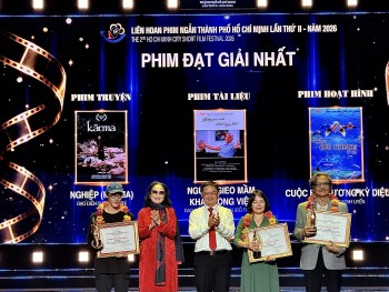 9 giải thưởng cao nhất thuộc về sinh viên Khoa Âm nhạc Sân khấu Điện ảnh trường Đại học Văn Lang tại Liên hoan phim ngắn TP. HCM lần II