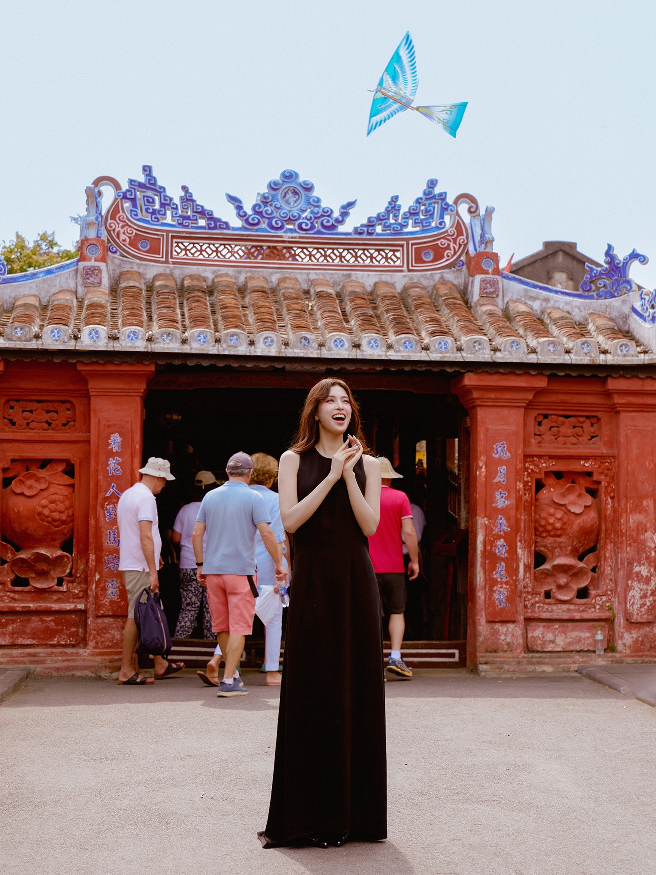 Hoa hậu Tiểu Vy sau 8 năm đăng quang: Từ nàng hậu trẻ đến nữ chính phim điện ảnh ăn khách