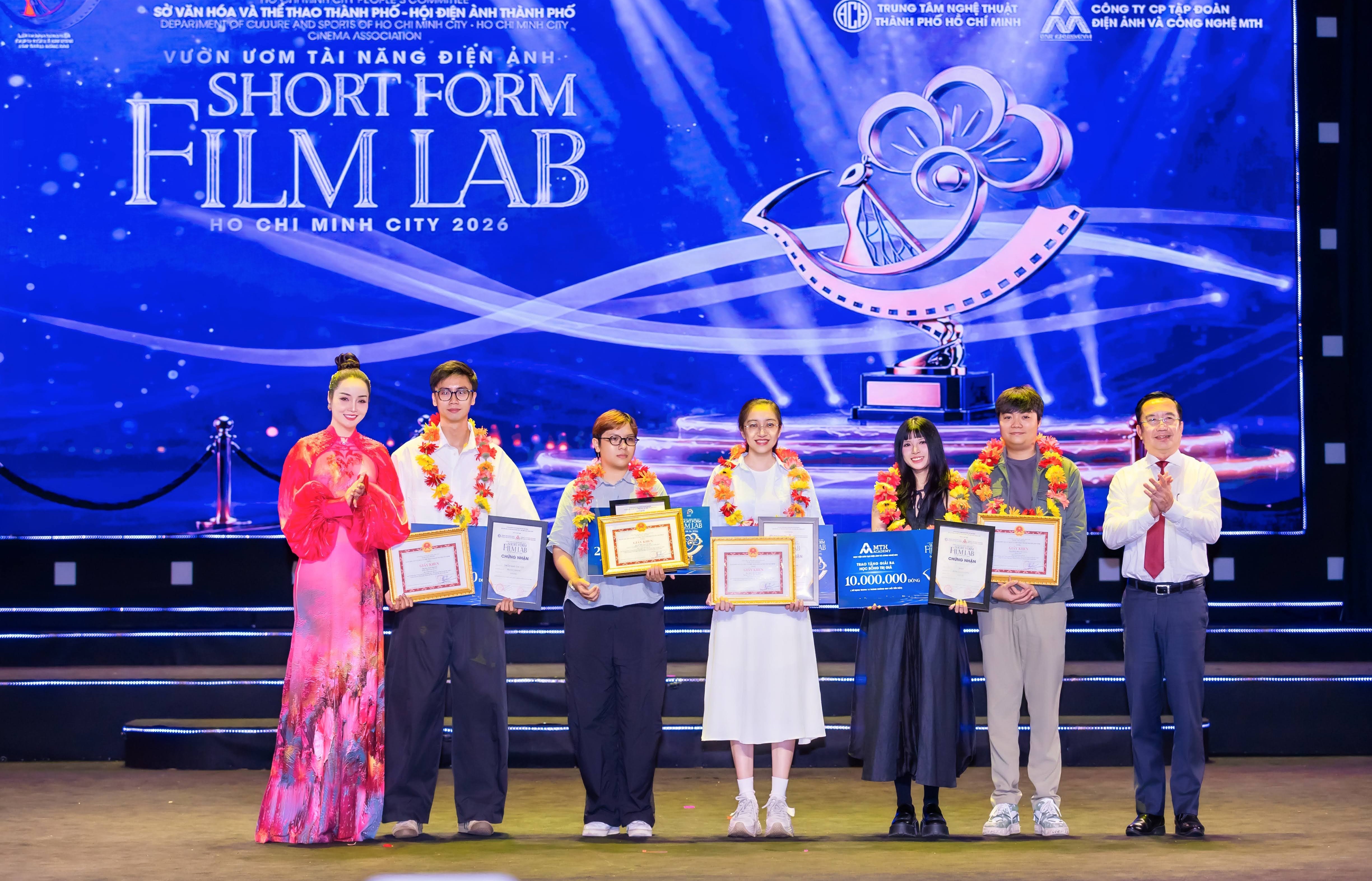 'HCMC Short Form Film Lab 2026': Khép lại hành trình ươm mầm tài năng điện ảnh - nơi những giấc mơ làm phim được chấp cánh