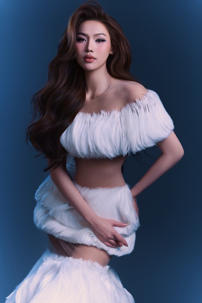 Á hậu Đỗ Cẩm Ly đại diện Việt Nam dự thi 'Miss Cosmo 2026'