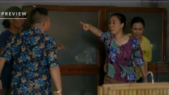 'Phía bên kia thành phố' tập 11: Ông ngoại Khuê gây phẫn nộ khi định bán con gái để trả nợ cờ bạc