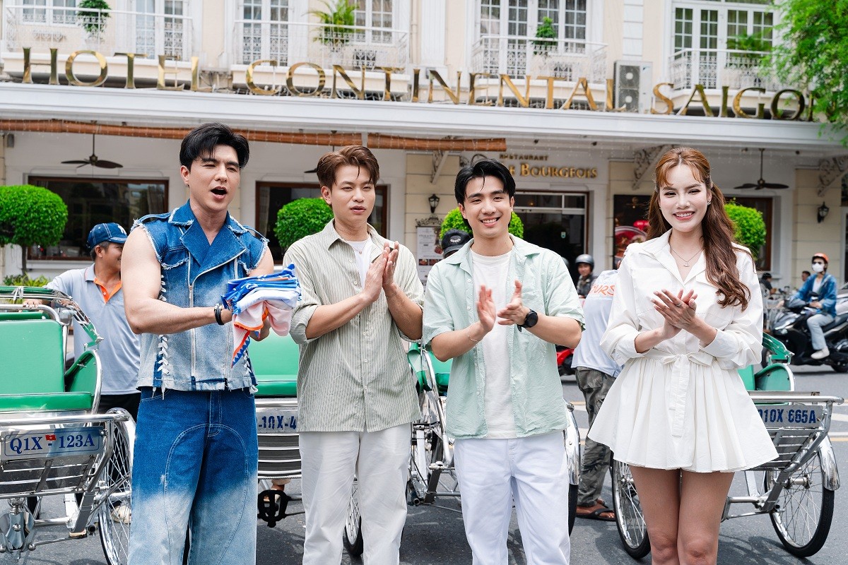 Steven Nguyễn, Ninh Dương Story, Hoa hậu Lê Hoàng Phương gây bất ngờ khi lần đầu làm hướng dẫn viên du lịch cho 'Wow Ho Chi Minh City'