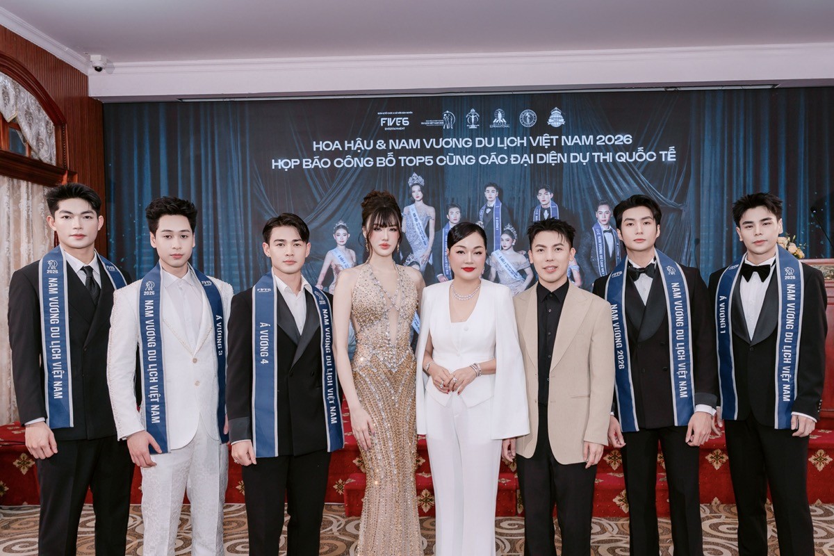 Hoa hậu Hoàng Thanh Nga nổi bật tại họp báo công bố Top 5 và các đại diện dự thi quốc tế