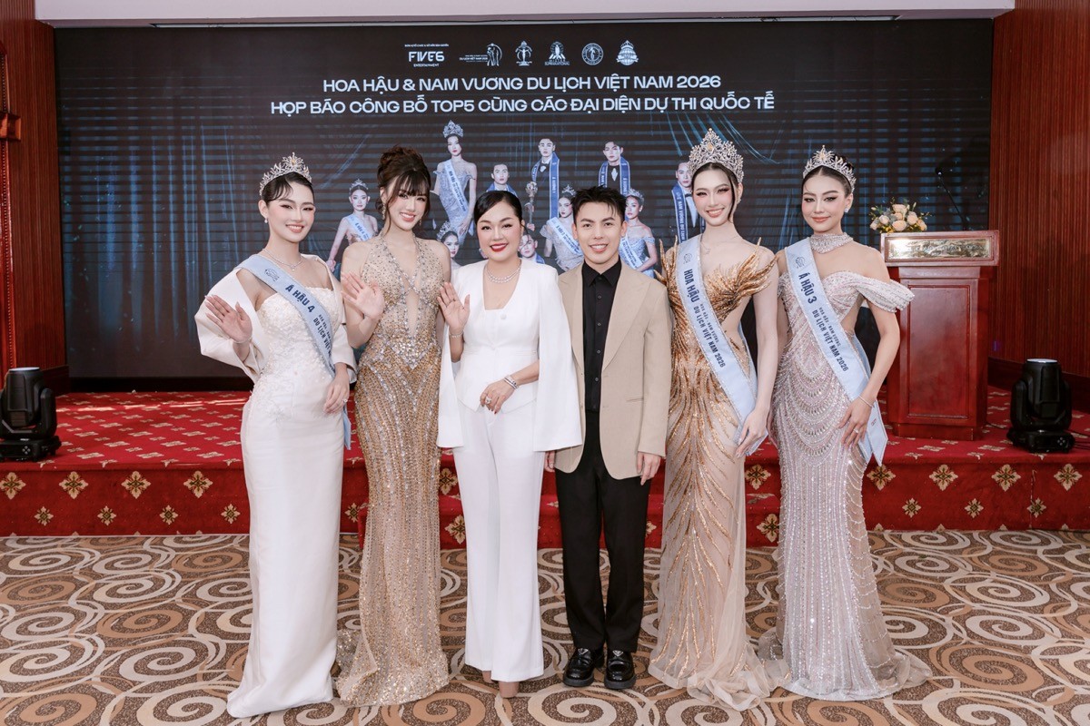 Hoa hậu Hoàng Thanh Nga nổi bật tại họp báo công bố Top 5 và các đại diện dự thi quốc tế