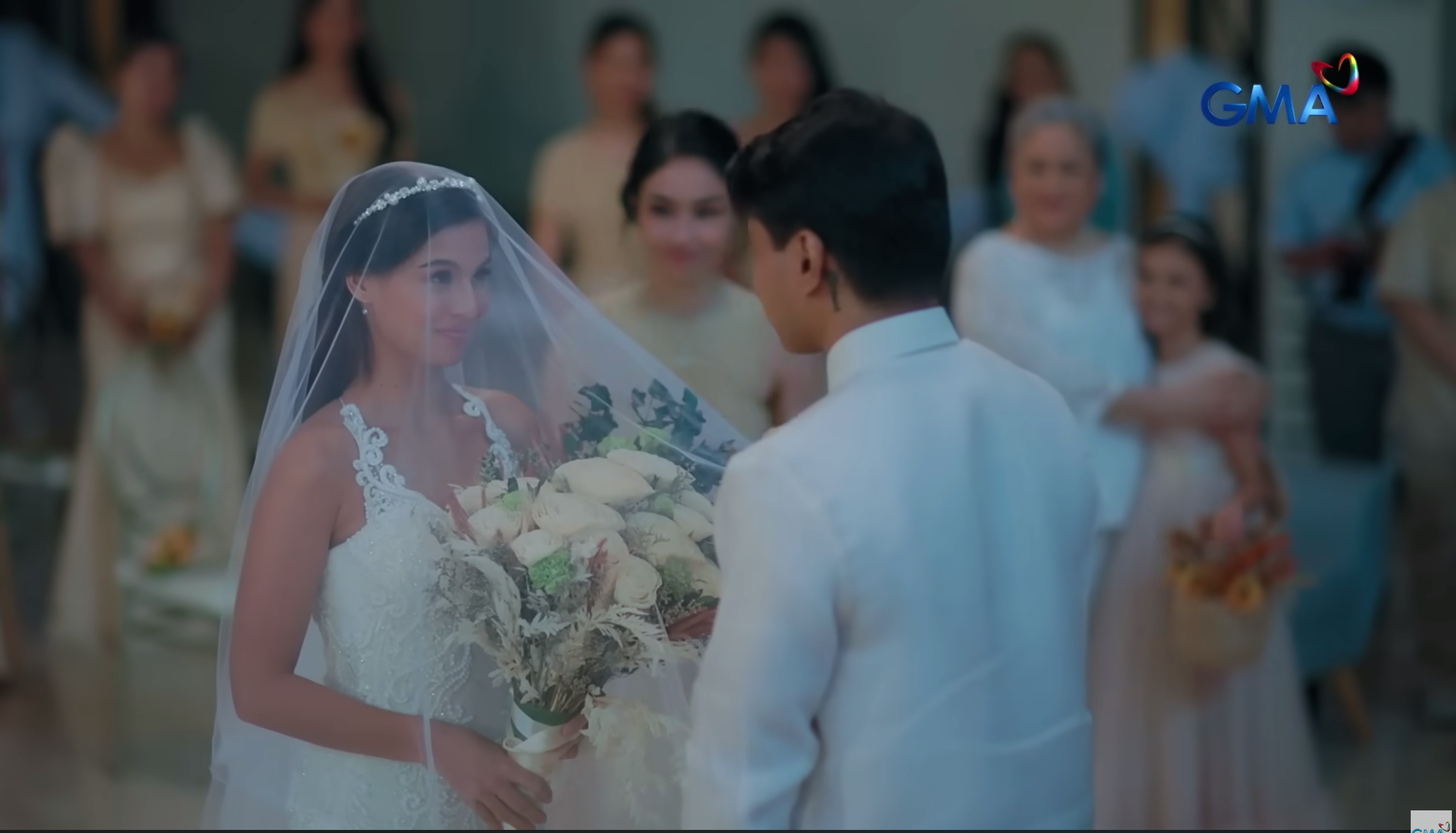 Jasmine Curtis-Smith có lượng fan tăng đột ngột sau vai diễn trong 'Vợ của chồng tôi'