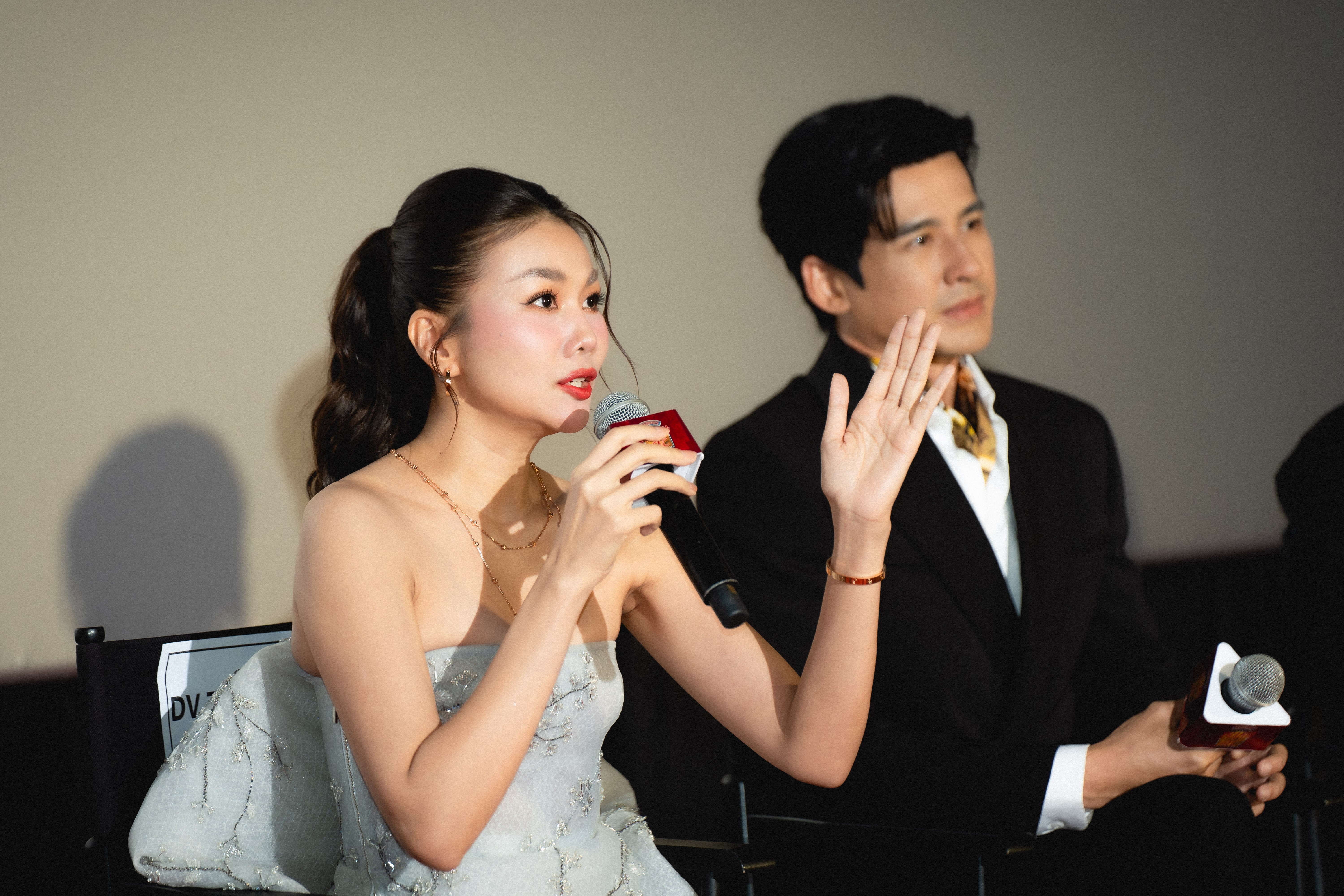 'Mesdames Thanh Sắc': Thanh Hằng áp lực cảnh nóng với Lương Thế Thành