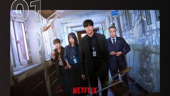 'Teach You a Lesson' tiếp tục thống trị Netflix toàn cầu
