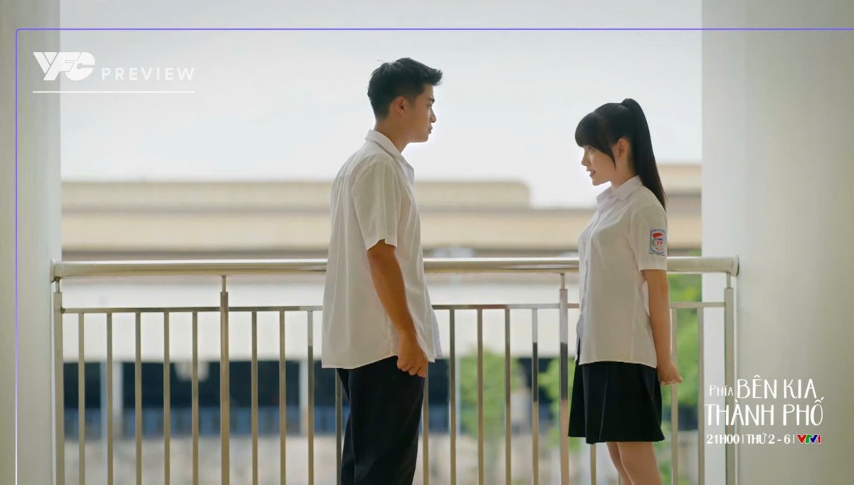'Phía bên kia thành phố' tập 17: Cương bỏ mặc Khuê để đến sinh nhật Tuyết Lan?