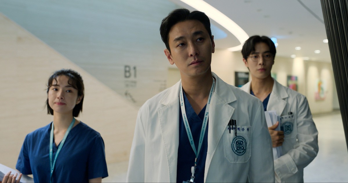 'The Trauma Code: Heroes on Call' trở lại với dàn diễn viên cực phẩm