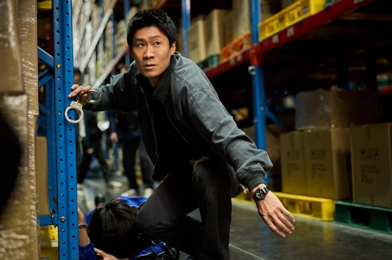 Bị chê bai, phim mới của Gong Myung vẫn đứng đầu BXH Netflix