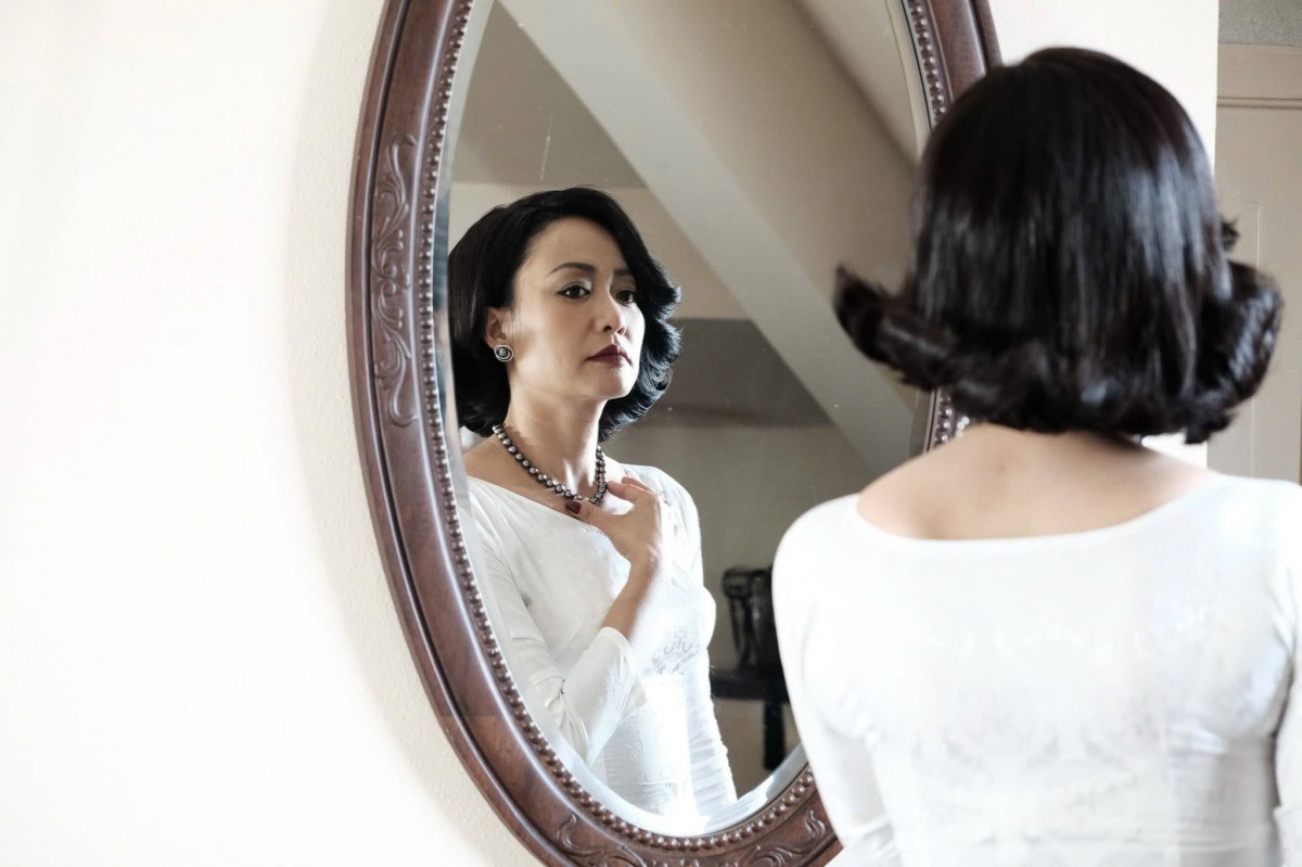 Nghệ sĩ Hồng Ánh: Trở lại với 'Mesdames Thanh Sắc' và hành trình nghệ thuật không ngừng dịch chuyển