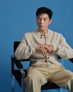 Kim Moo Yul: 'Gương mặt thép' của điện ảnh Hàn
