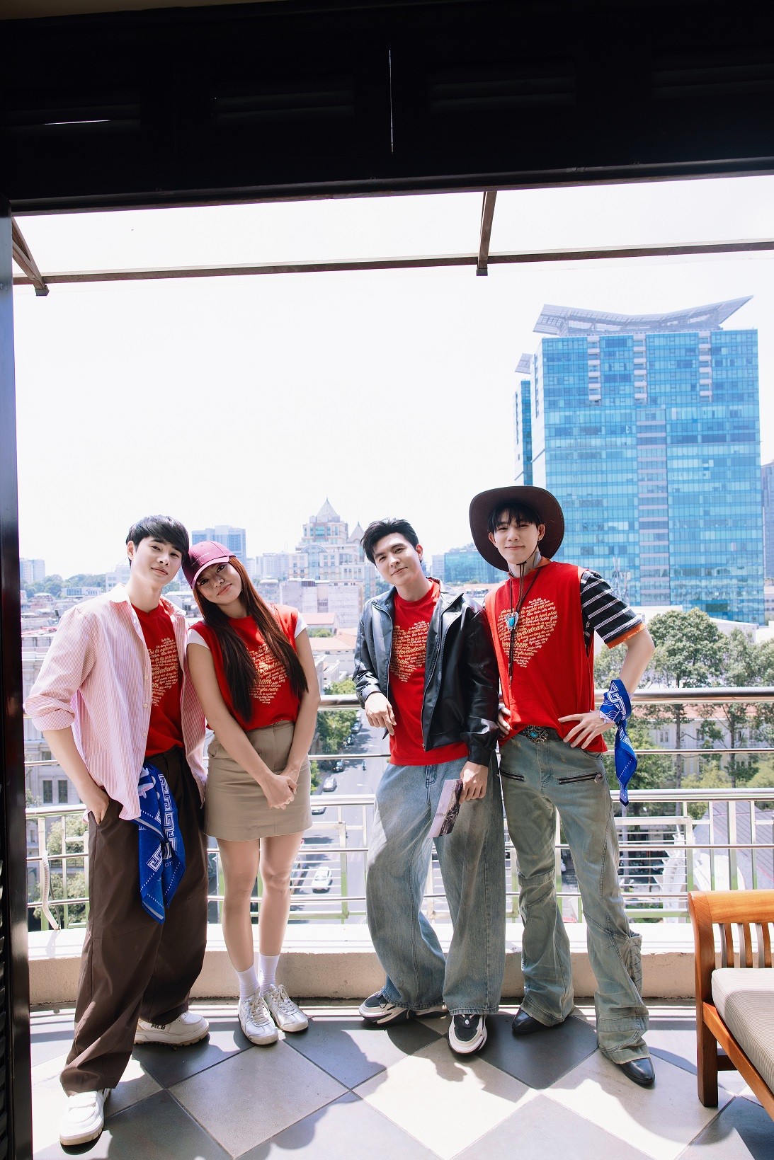 'Wow Ho Chi Minh City' tập 4: Steven, Mai Ngô, Lohan, Nhâm Phương Nam hát cùng những chứng nhân lịch sử