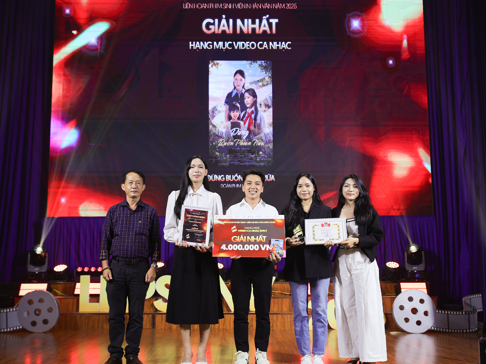 Các đề tài về gia đình, tình người và bảo tồn thiên nhiên đã chiến thắng tại Liên hoan phim sinh viên Nhân văn năm 2026