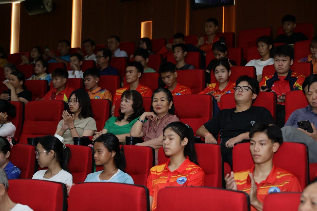 Jane Seymour giao lưu cùng khán giả tại DANAFF IV