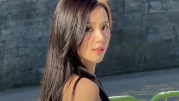 Jisoo (BlackPink) là nghệ sĩ đẹp nhất K-Pop