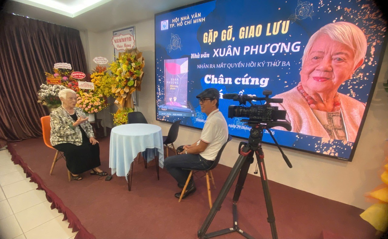 Phim tài liệu 'Thành phố Hồ Chí Minh - Nửa thế kỷ tên Người': Lời tri ân và khát vọng vươn xa từ dấu mốc mang tên Bác