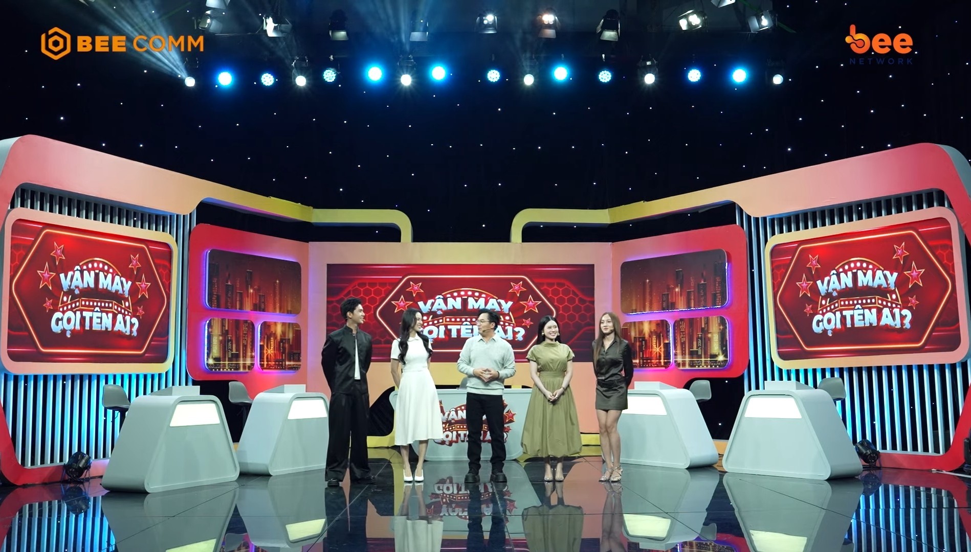 'Vận may gọi tên ai?' tập 18: Á hậu Hạnh Nguyên lập kỷ lục, thắng lớn 208 triệu đồng trước người mẫu Hùng Phạm