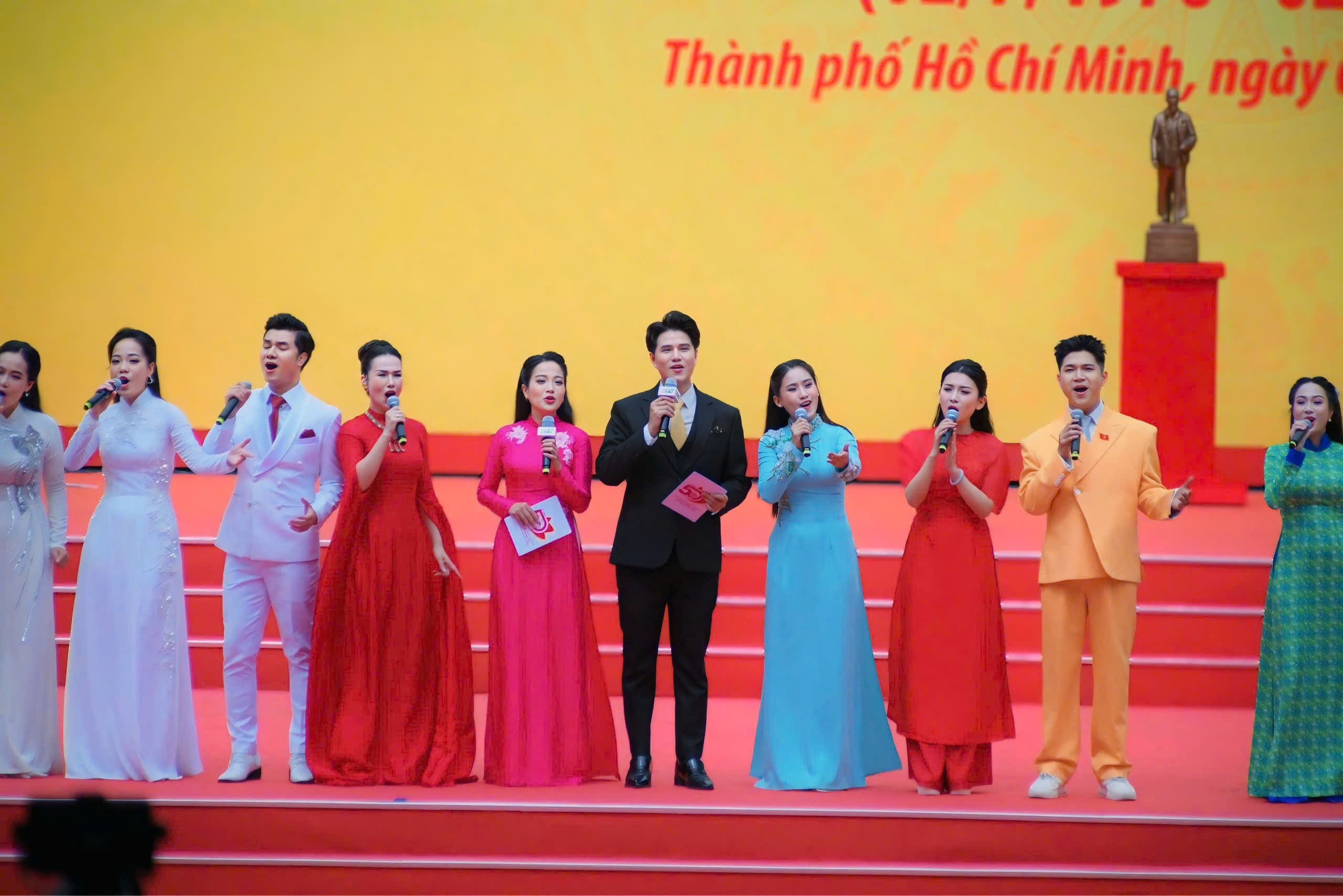 Lý do MC Vũ Mạnh Cường liên tục được chọn dẫn các đại lễ trọng đại của đất nước?