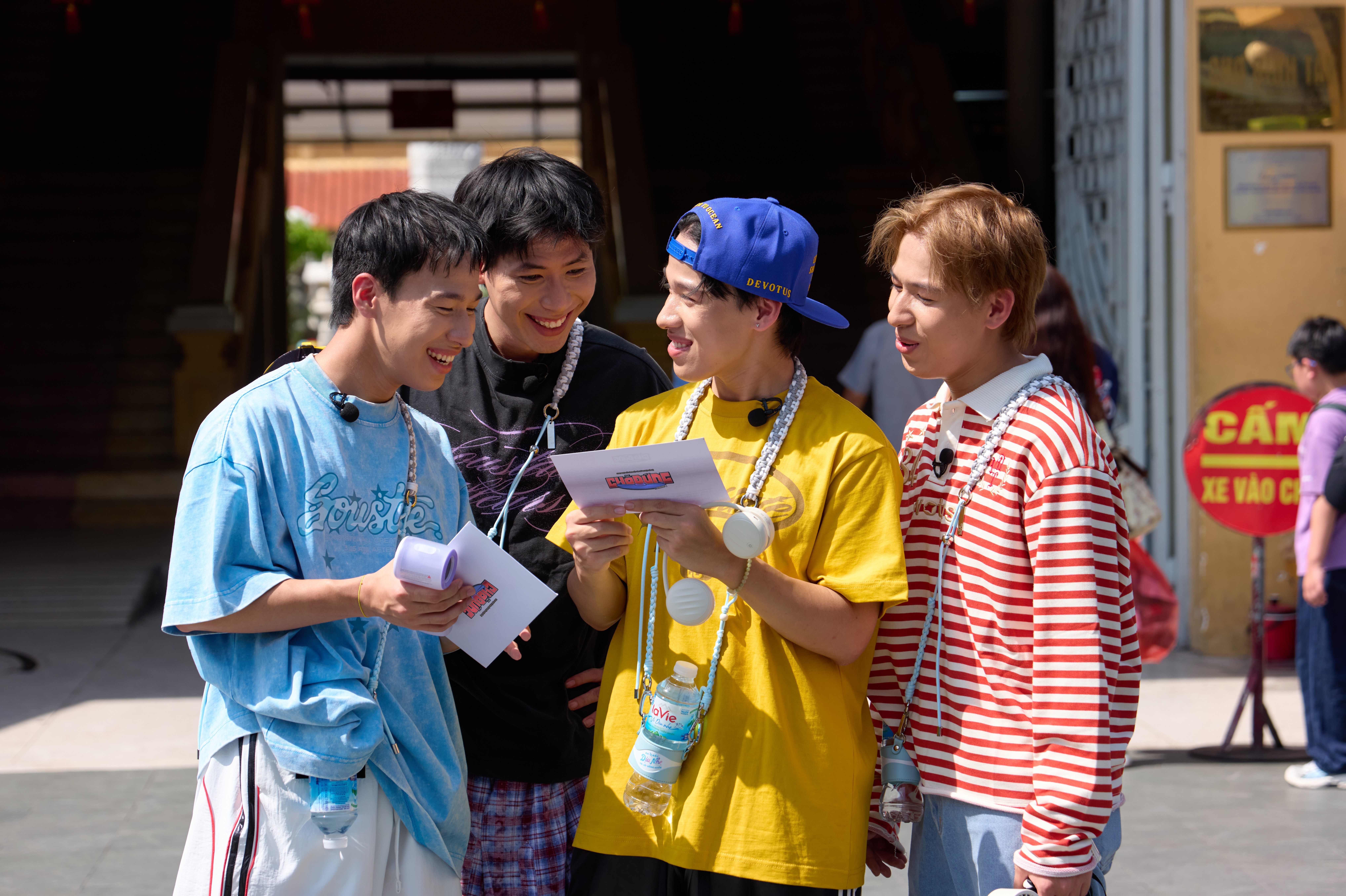 Nhà sản xuất 'Siêu thực Thành' ra mắt series 'Chỗ đứng', đưa boygroup Gen Z có '1-0-2' của Vpop đi tìm từng khán giả cho buổi diễn