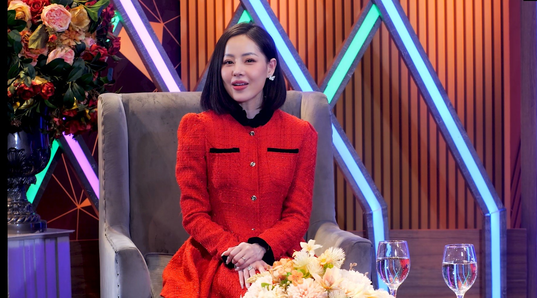 Ca sĩ Duyên Quỳnh hé lộ hành trình 'phía sau một bản hit'