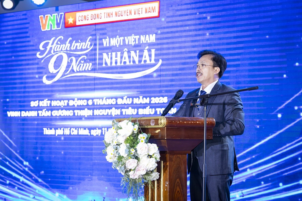 Nghệ sĩ Quốc Thuận được trao tặng danh hiệu Đại sứ Nhân ái Cộng đồng Tình nguyện Việt Nam năm 2026