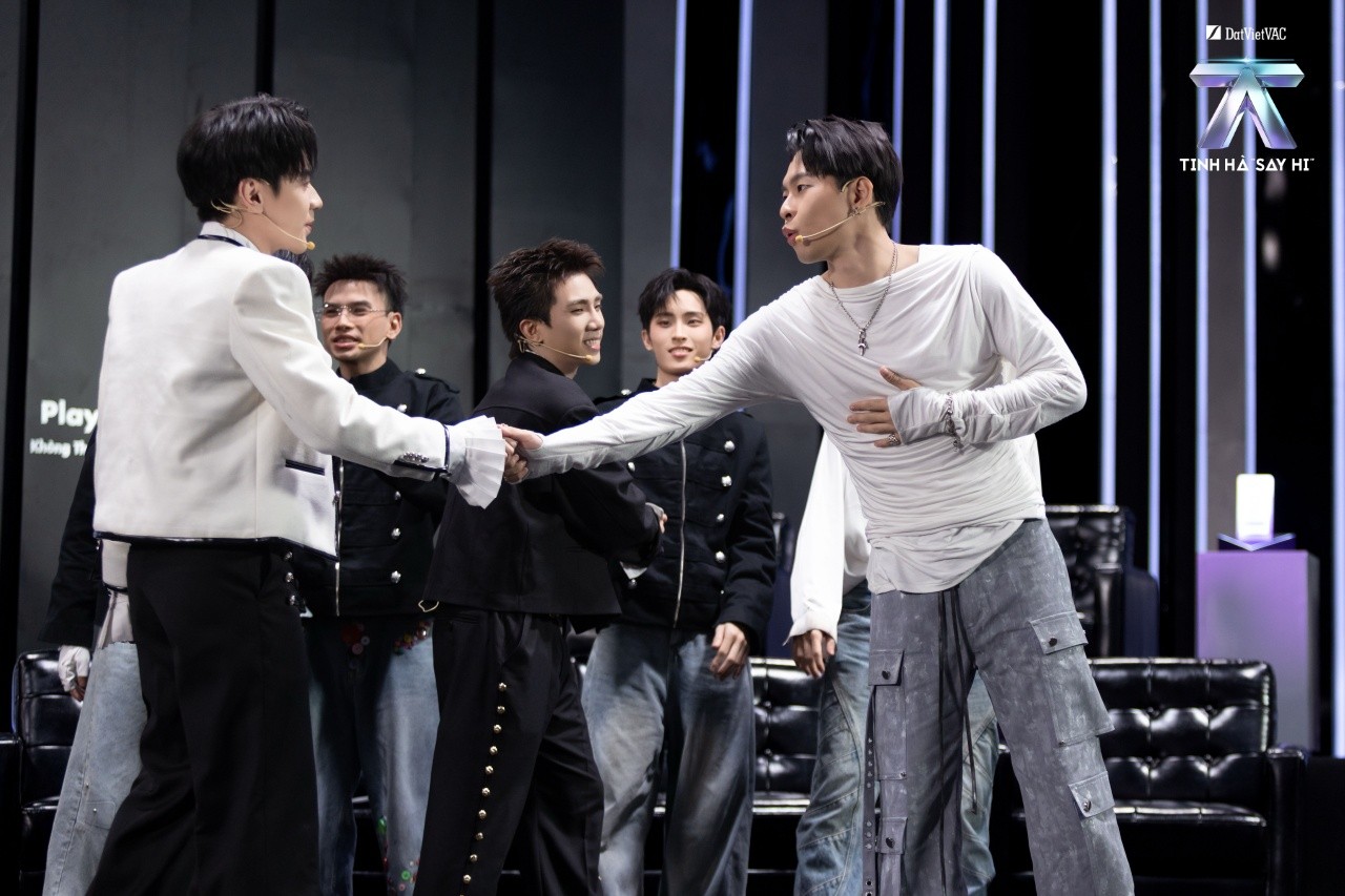 'Tinh hà 'Say Hi' highlight tập 3 hé lộ trận bóng đá 'có 1-0-2' của 24 Anh trai