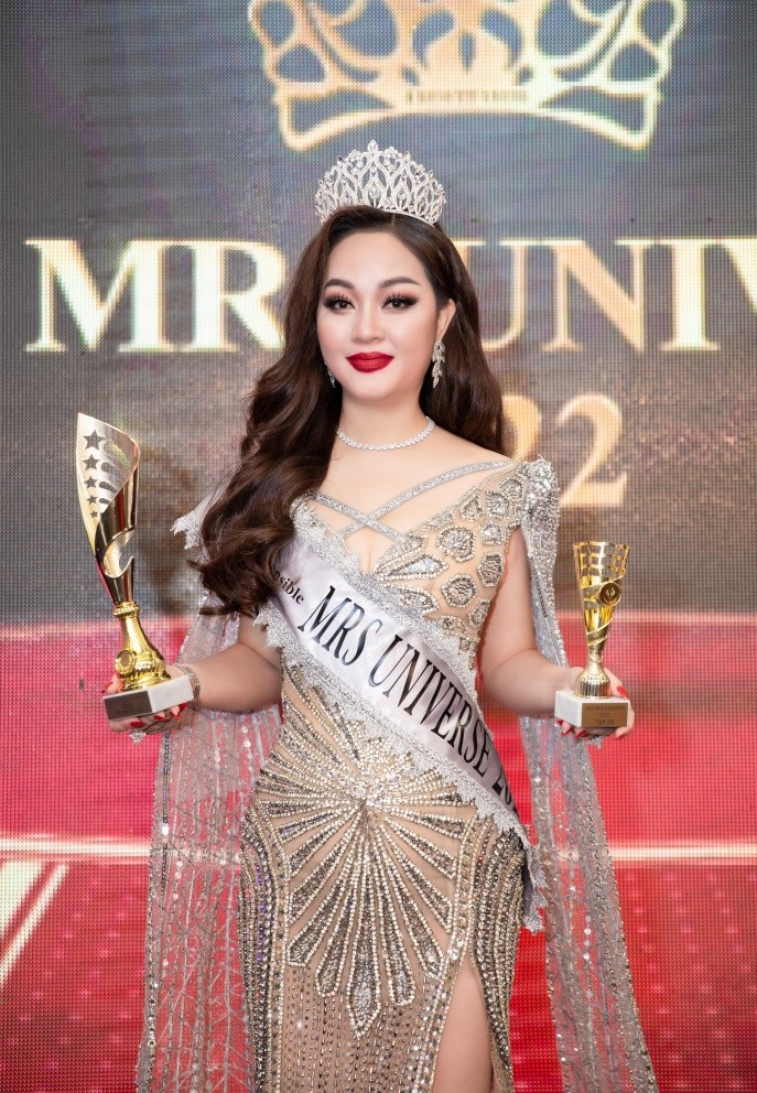 Á hậu Hoàng Thanh Nga bị bắt trong đường dây buôn lậu hơn 30.000 viên kim cương