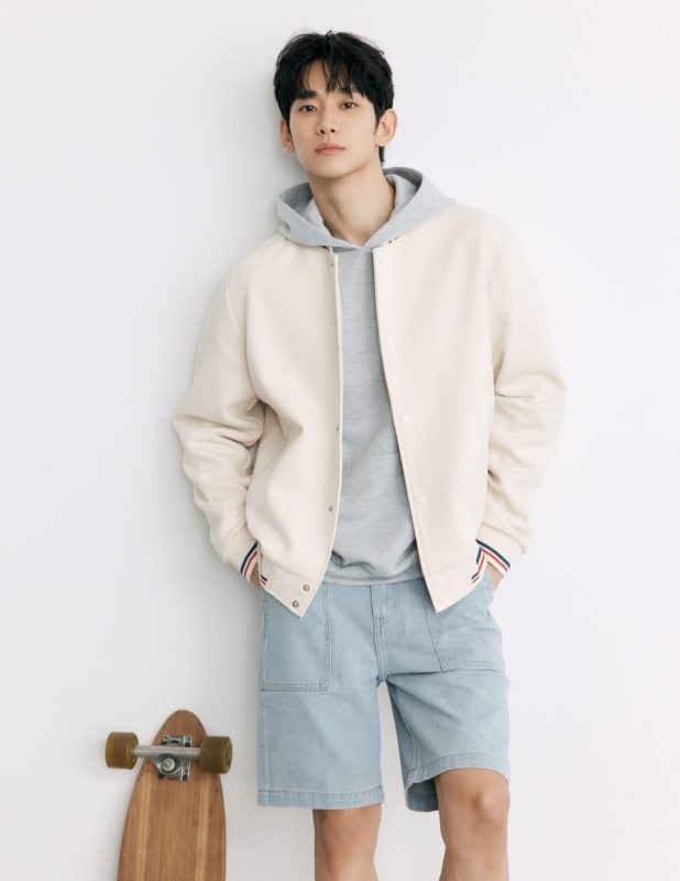 Jung Hae In hết mình ủng hộ sự trở lại của Kim Soo Hyun
