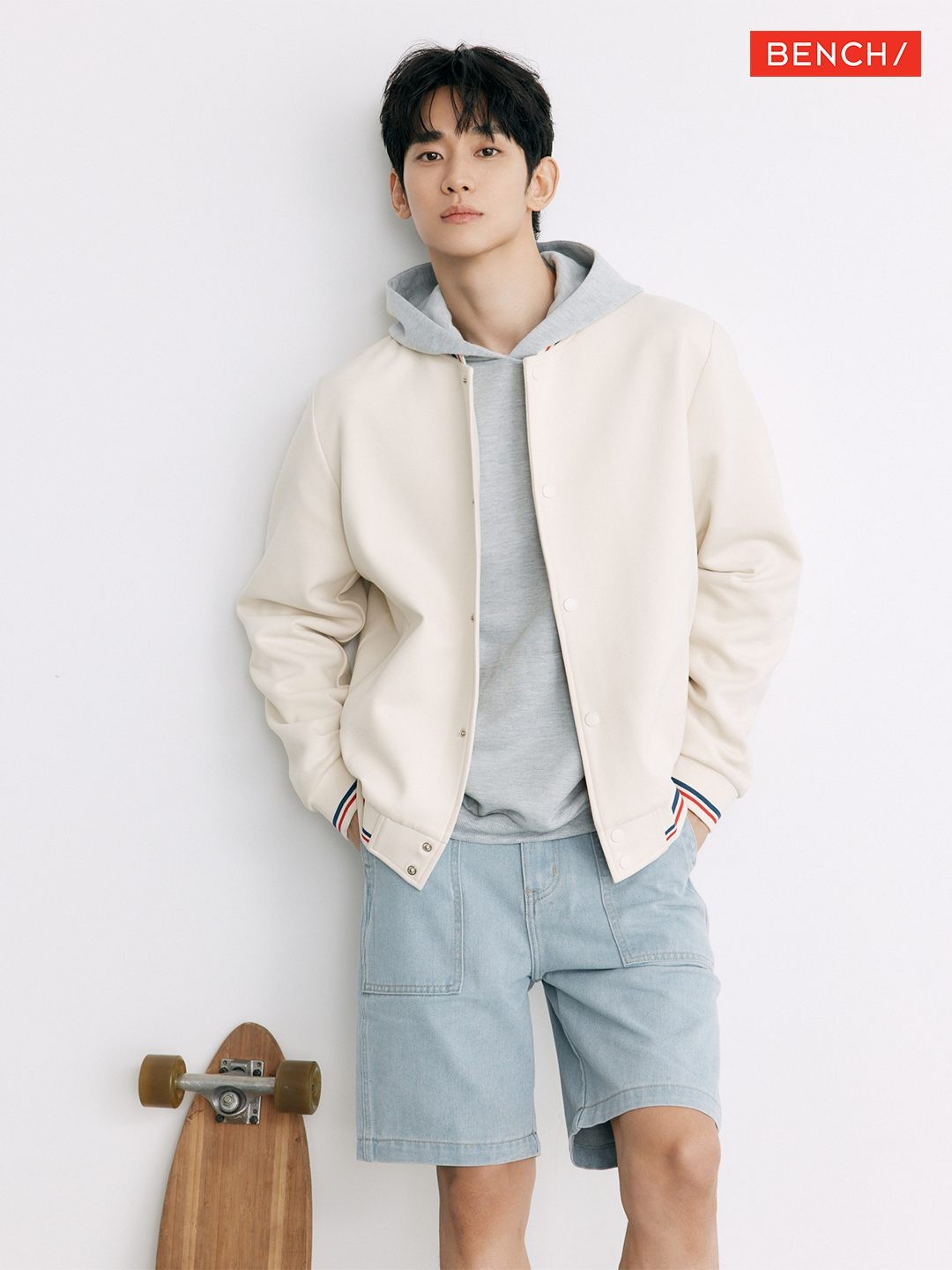 Kim Soo Hyun tìm cơ hội tái xuất màn ảnh, né những vai tình cảm