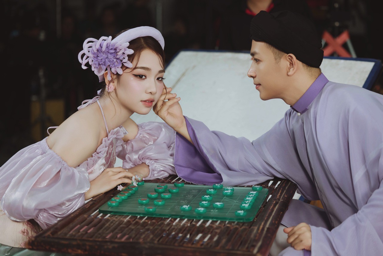 Ngô Trúc Linh kết hợp Pháo, kể câu chuyện 'khôn ra sau tổn thương' qua MV mới