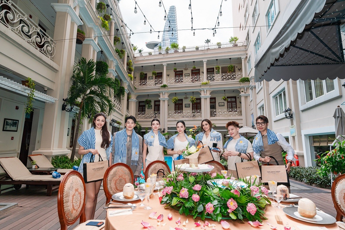 'Wow Ho Chi Minh City': Hoa hậu Hương Giang làm 'tour guide', đưa dàn Hoa hậu quốc tế khám phá TP. Hồ Chí Minh