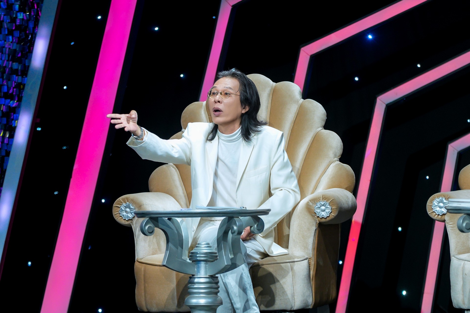 'Hãy nghe tôi hát 2026': Huy Quang ghi điểm khi kể chuyện bằng âm nhạc, Đoan Trang chấm điểm tuyệt đối