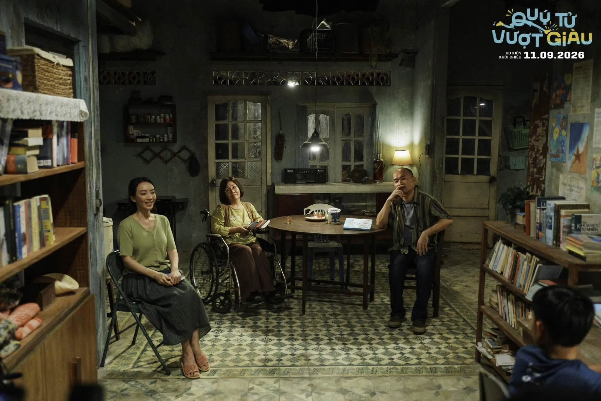 Ê-kip 'Quý tử vượt giàu' biến dãy nhà 'bỏ hoang' ở Vũng Tàu thành địa điểm quay phim đẹp bất ngờ