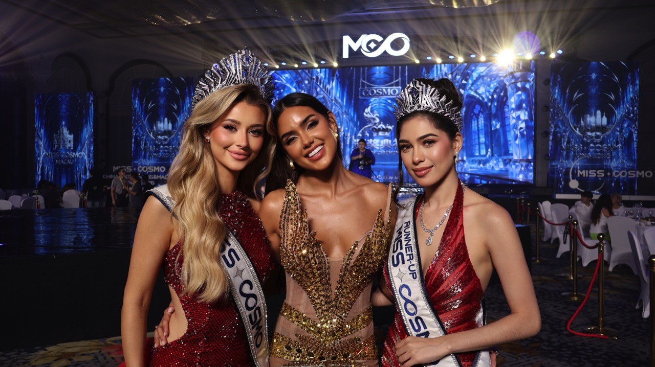 'Miss Cosmo 2025' Yolina Lindquist công du Trung Quốc, trực tiếp tìm ra 3 đại diện 'Miss Cosmo China - Hong Kong - Macau 2026'