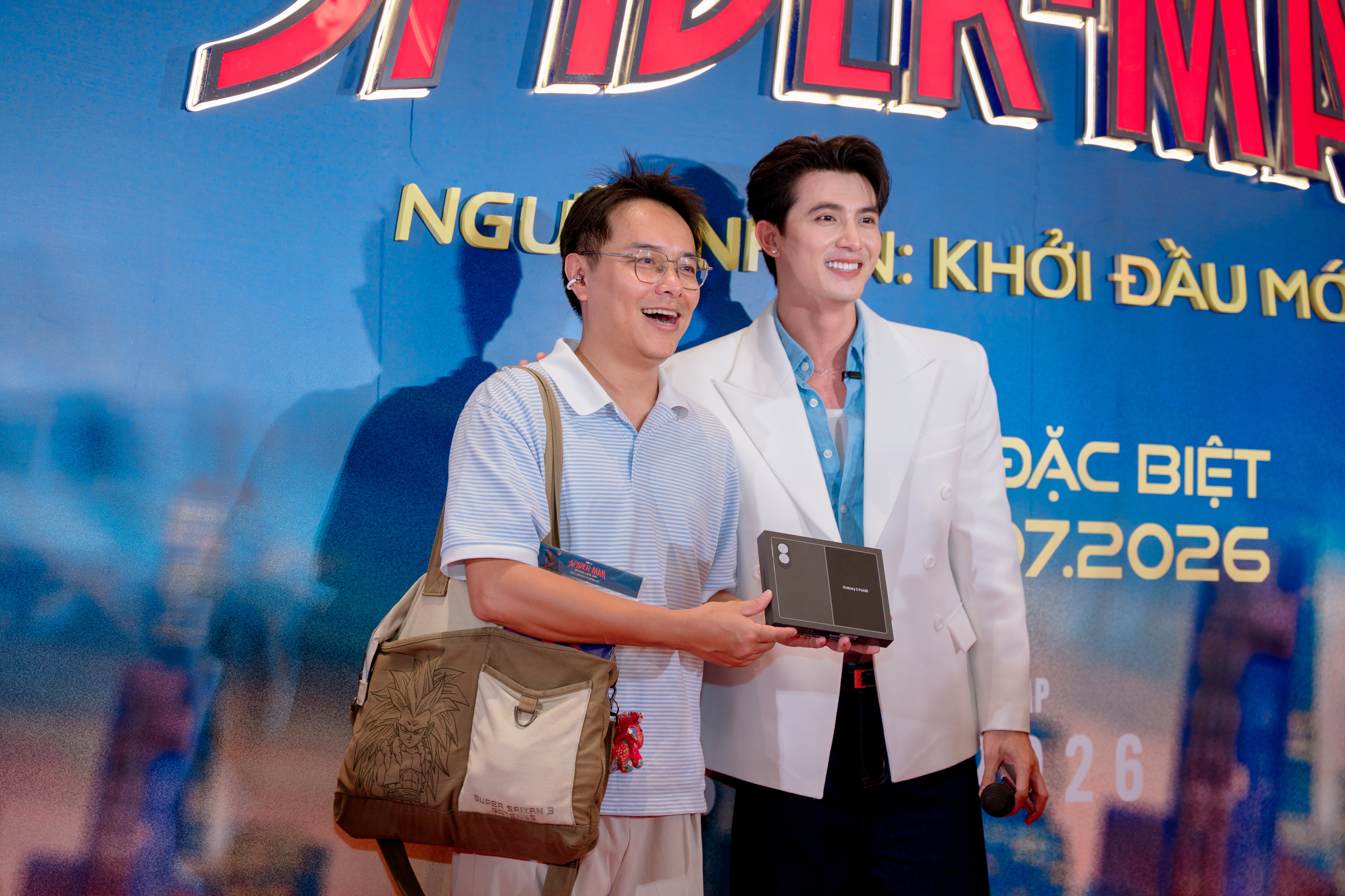 Màn hội ngộ nhiều Người Nhện độc lạ nhất lịch sử premiere phim 'Spider-Man: Brand new day'