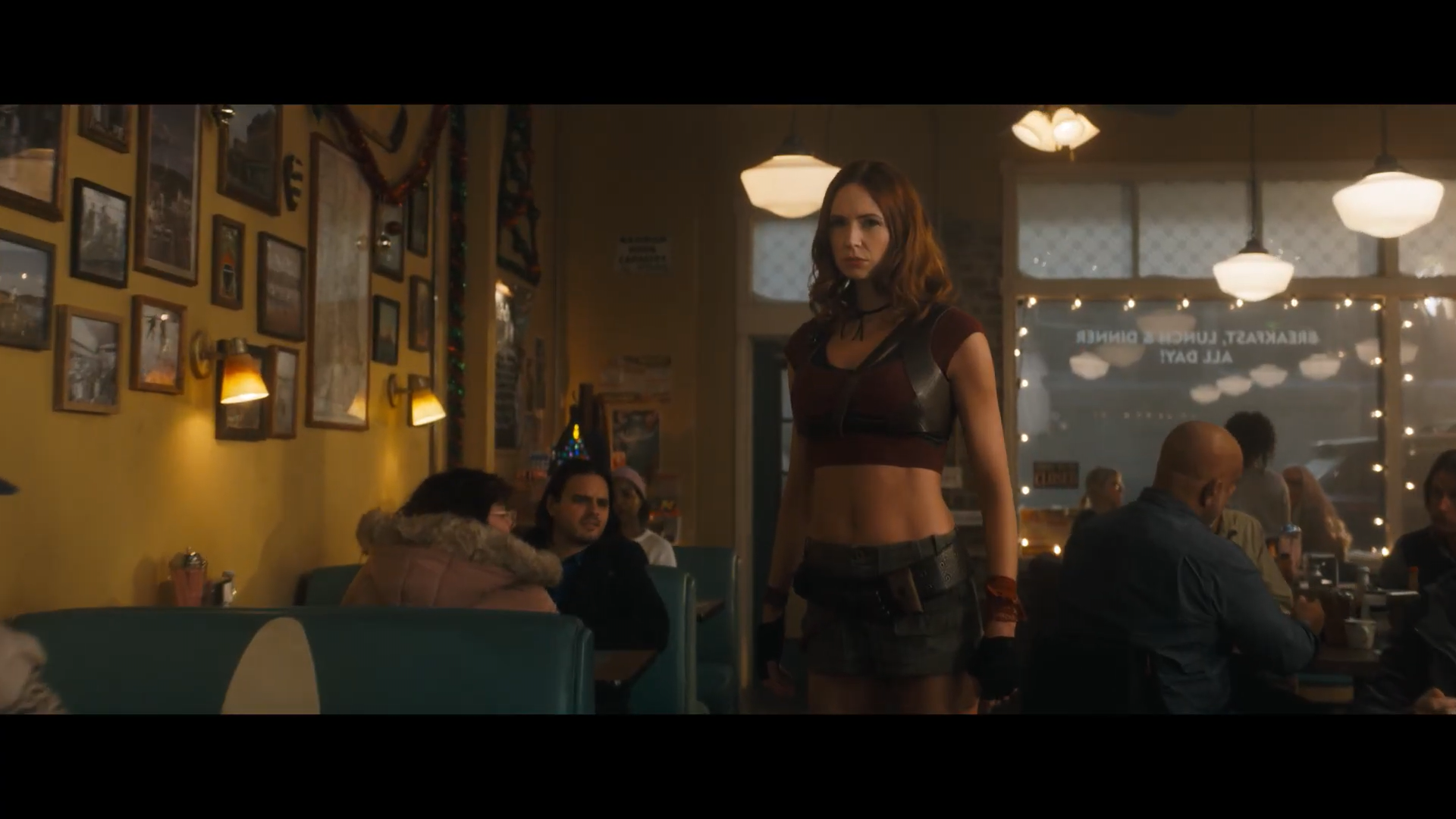 Trailer 'Jumanji: Thế giới đảo chiều' chính thức ra mắt, hành động kịch tính và hài hước