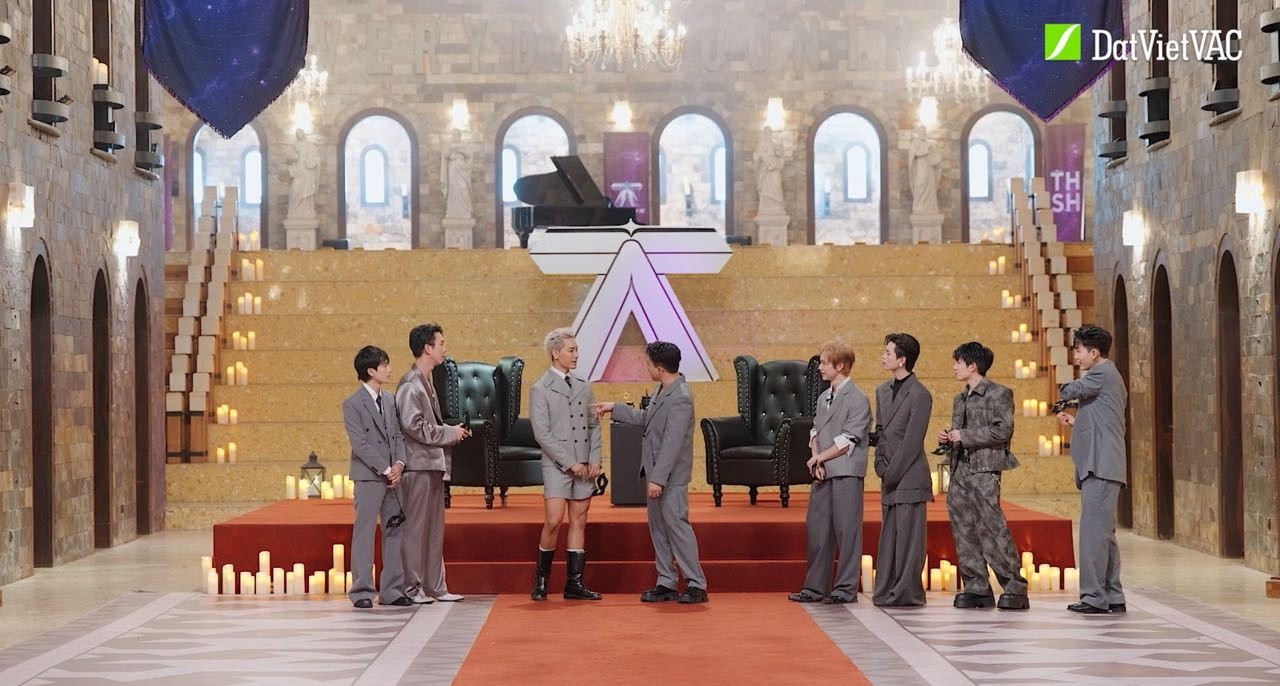 'Tinh hà 'Say Hi' nâng độ khó Livestage 3: 24 Anh trai đối mặt thử thách chưa từng có
