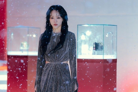 Park Hae Soo và Shin Hye Sun giành giải Nam, Nữ chính xuất sắc tại Rồng Xanh 2026