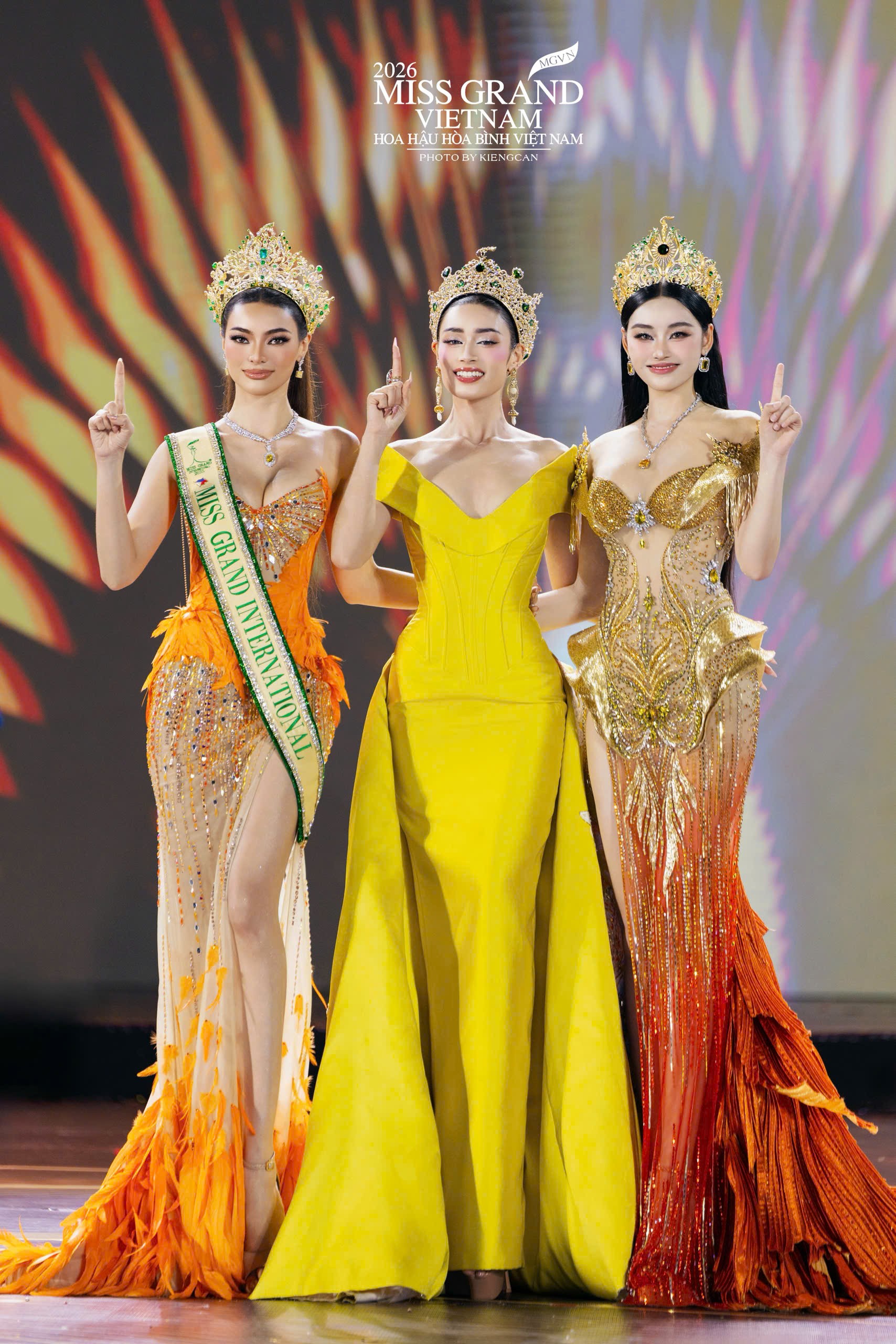 Emoura Phạm đăng quang 'Miss Grand Vietnam 2026'