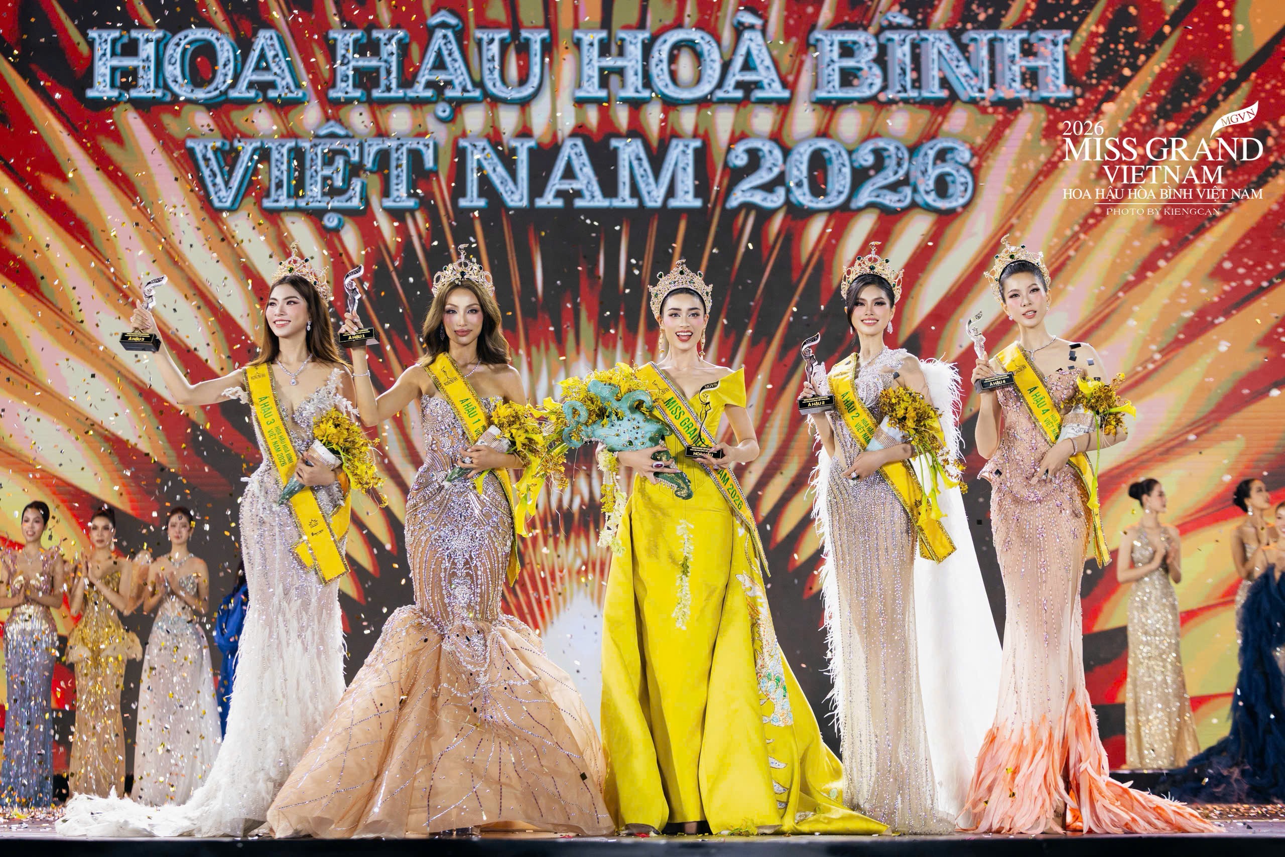 Emoura Phạm đăng quang 'Miss Grand Vietnam 2026'
