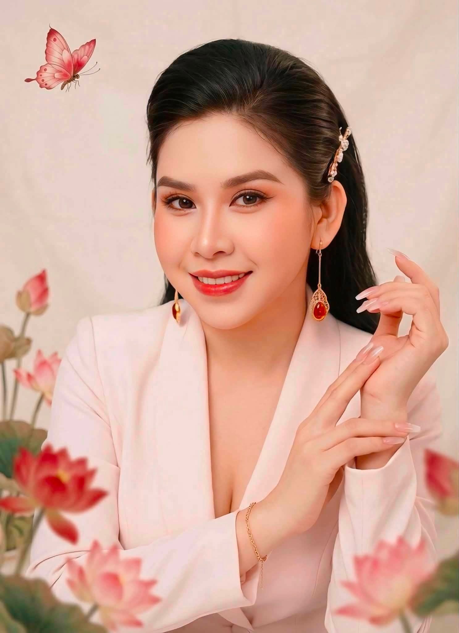 Con trai đồng hành cùng NSƯT Kim Tiểu Long trong tour diễn 'Hành trình từ trái tim'
