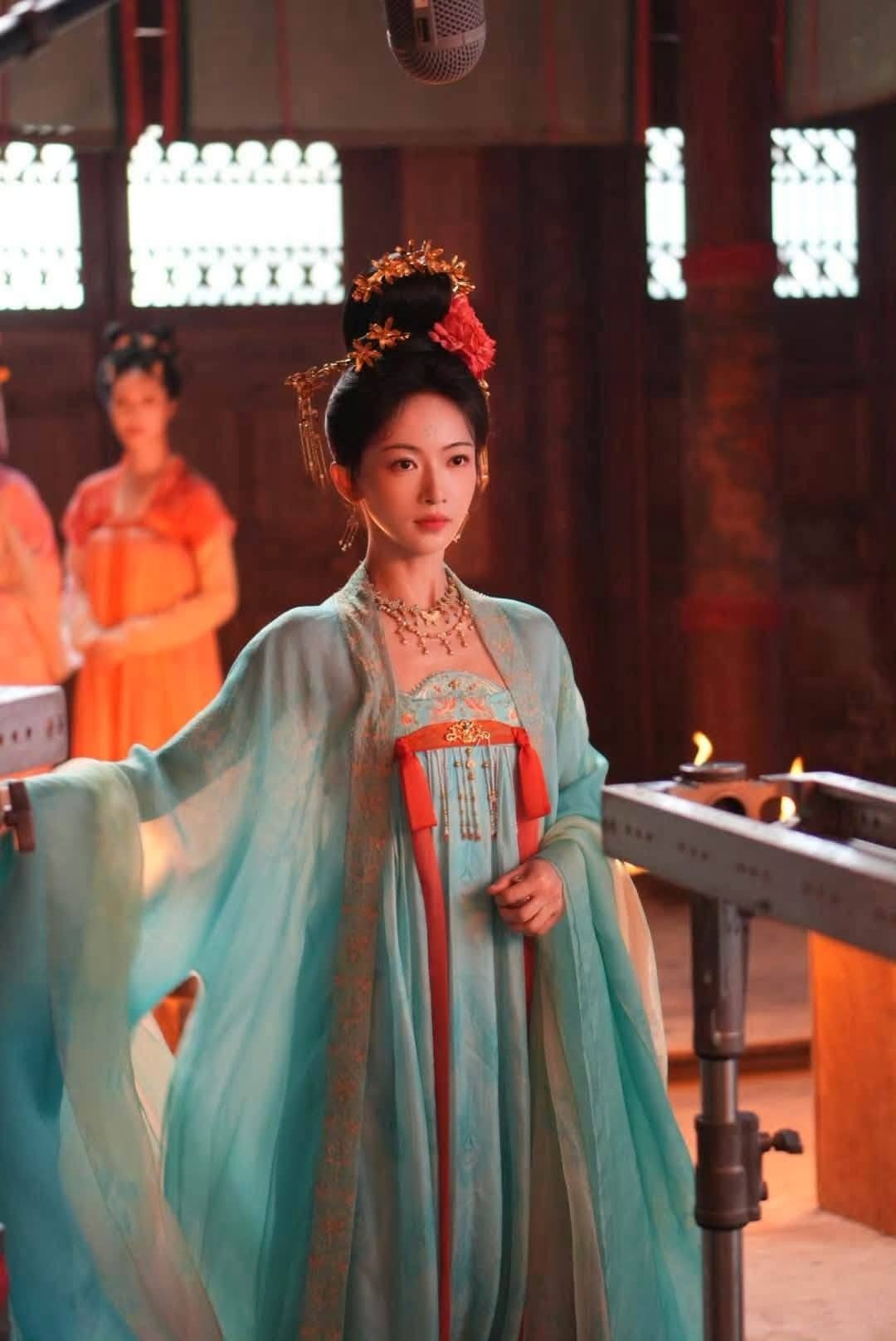 ‘Ngự Đình Dao’ chưa bùng nổ dù có Ngô Cẩn Ngôn, Trần Triết Viễn