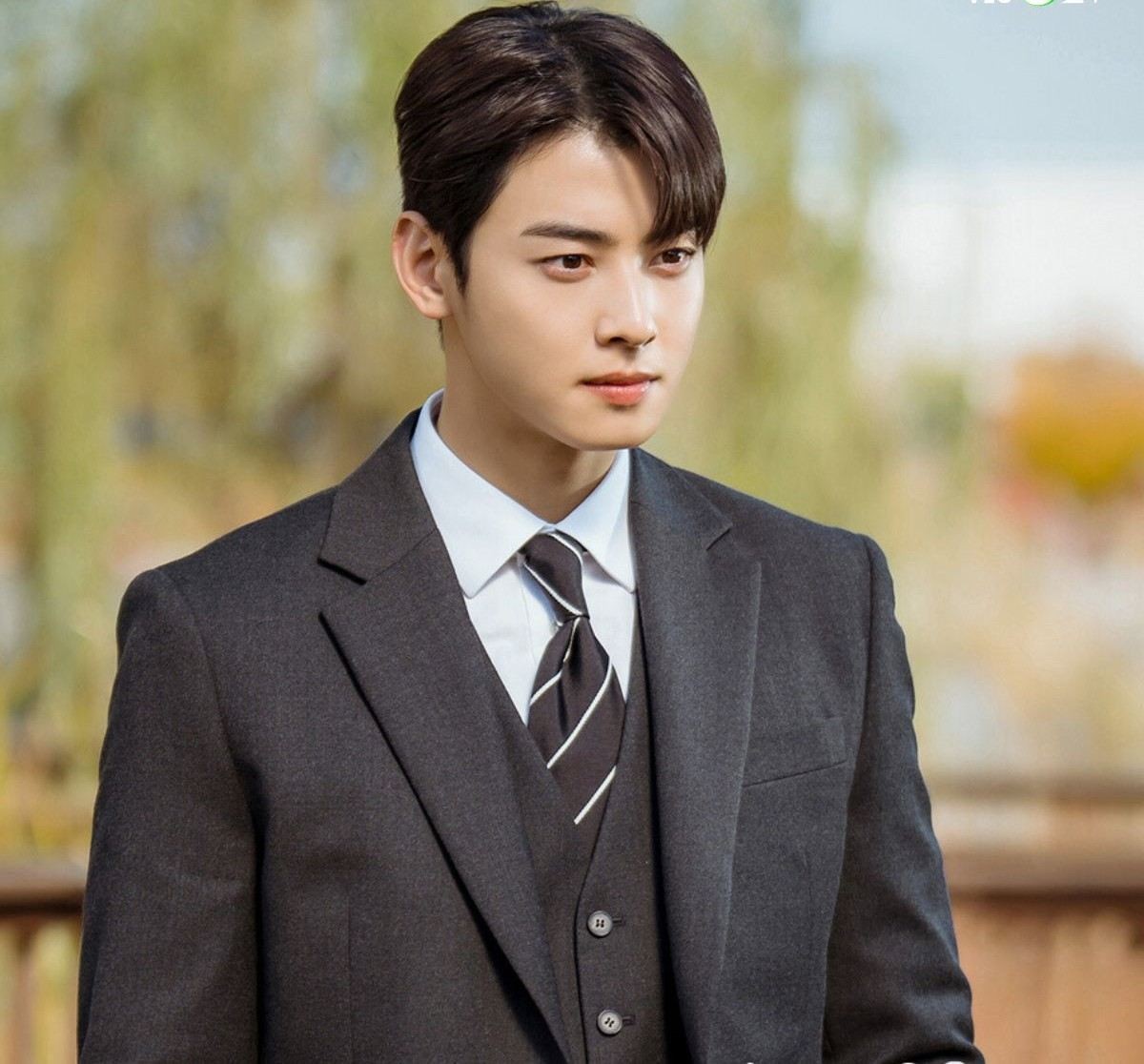 Cha Eun Woo kháng cáo sau khi nộp thuế, làm dấy lên tranh chấp mới