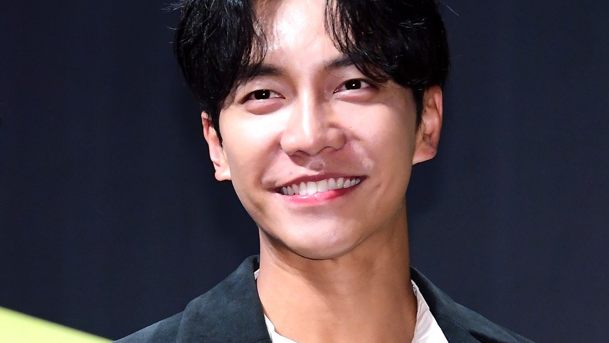 Lee Seung Gi đối diện nguy cơ mất trắng 7 triệu USD