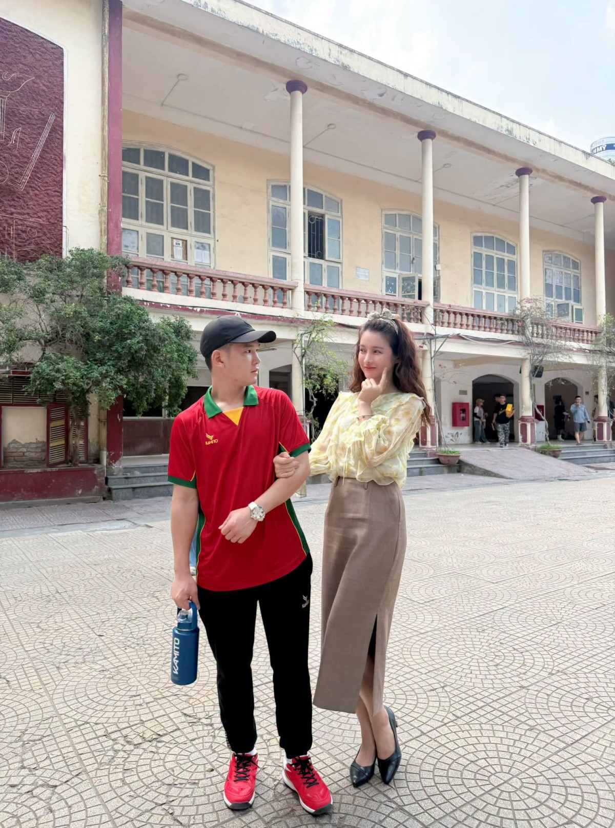 Cô giáo dạy Hóa gây chú ý trong ‘Mùa hè năm ấy’ là ai?